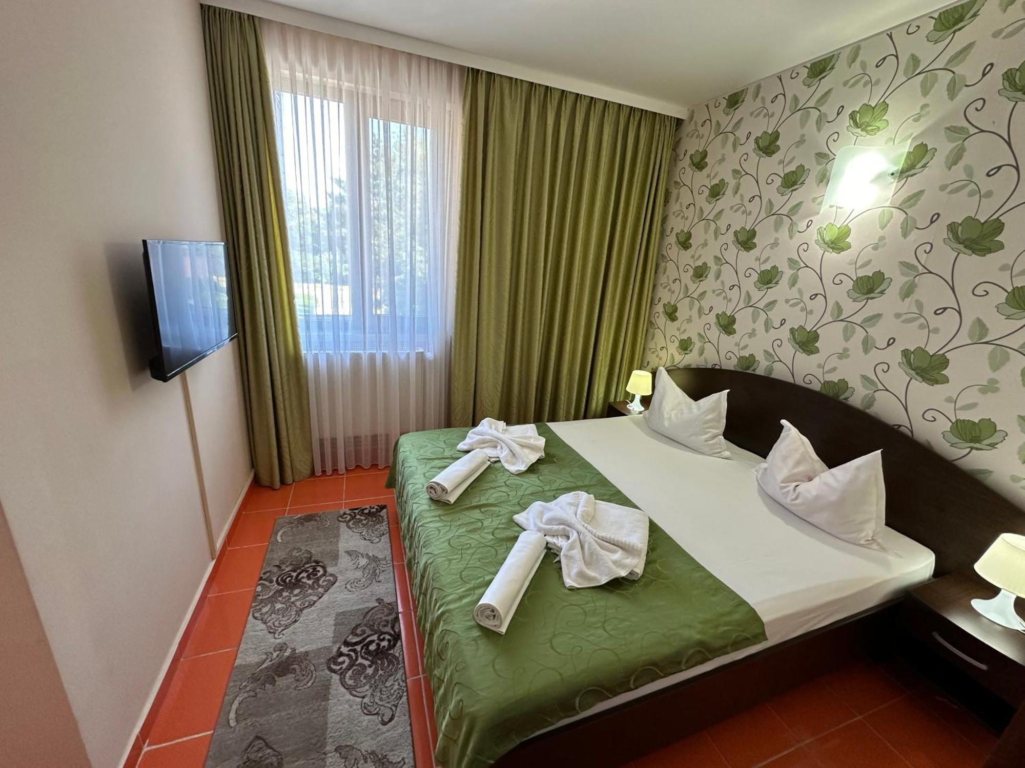 Hotel Turist Neptun Bagian luar foto
